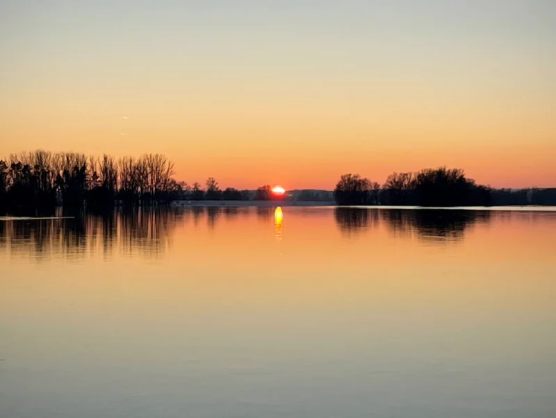 Elbe Winter Sunset